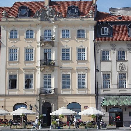 Pokoje Goscinne Dom Literatury Varşovia Exterior foto