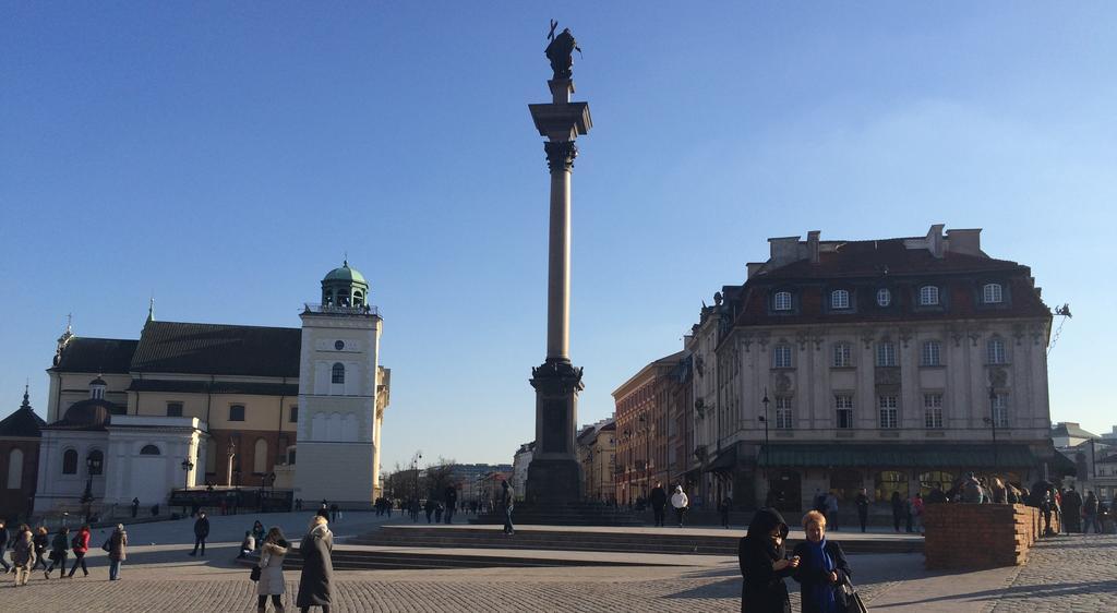 Pokoje Goscinne Dom Literatury Varşovia Exterior foto
